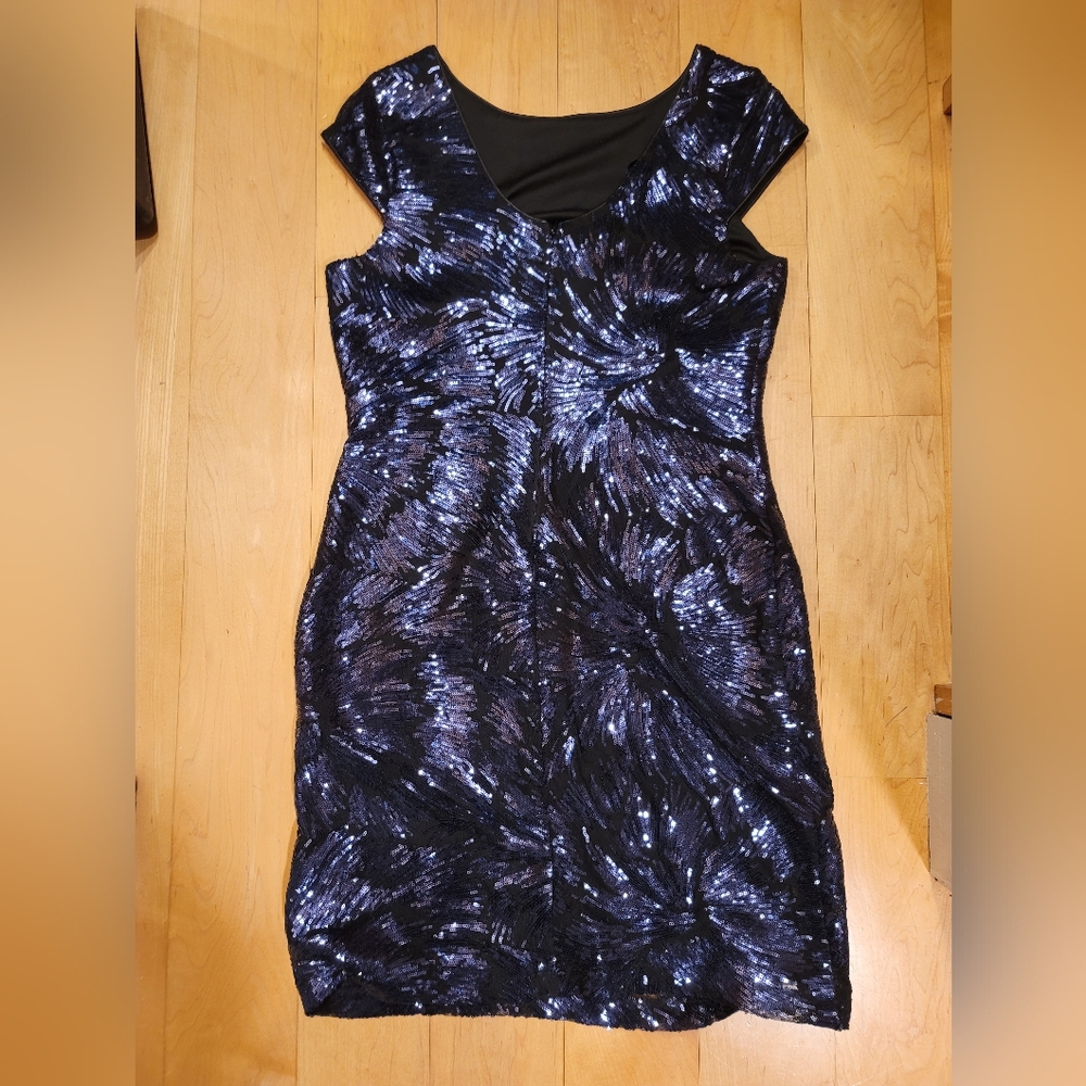 SLNY Black and Purple Sequin Cocktail Dress Abstract Print Size 12 - Picture 2 of 4